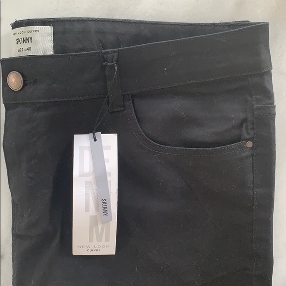 New Look Curves Skinny Black Jeans - Picture 2 of 3